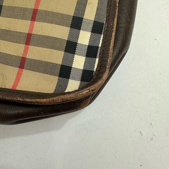 Vintage Burberry Nova Check Canvas and Leather Messenger Bag - Picture 15 of 15